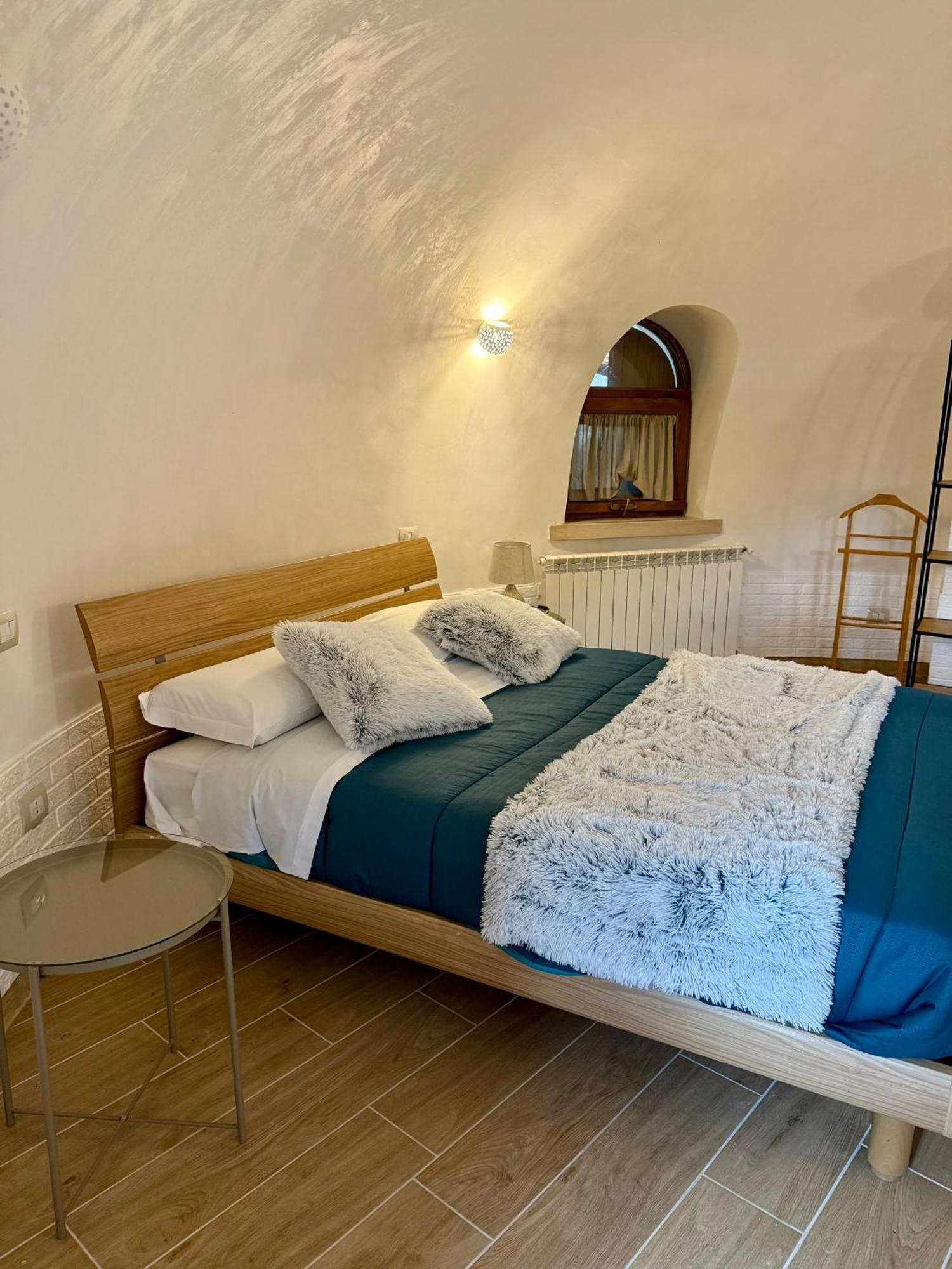 Miele B&B Vinchiaturo Exteriör bild